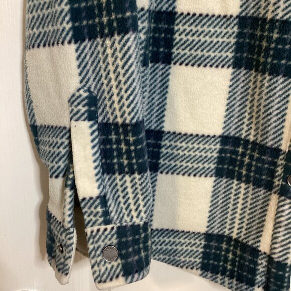 Rue21 O'Neill Women's Shacket Size M Casual Shirt Jacket Fleece Plaid - Picture 3 of 7